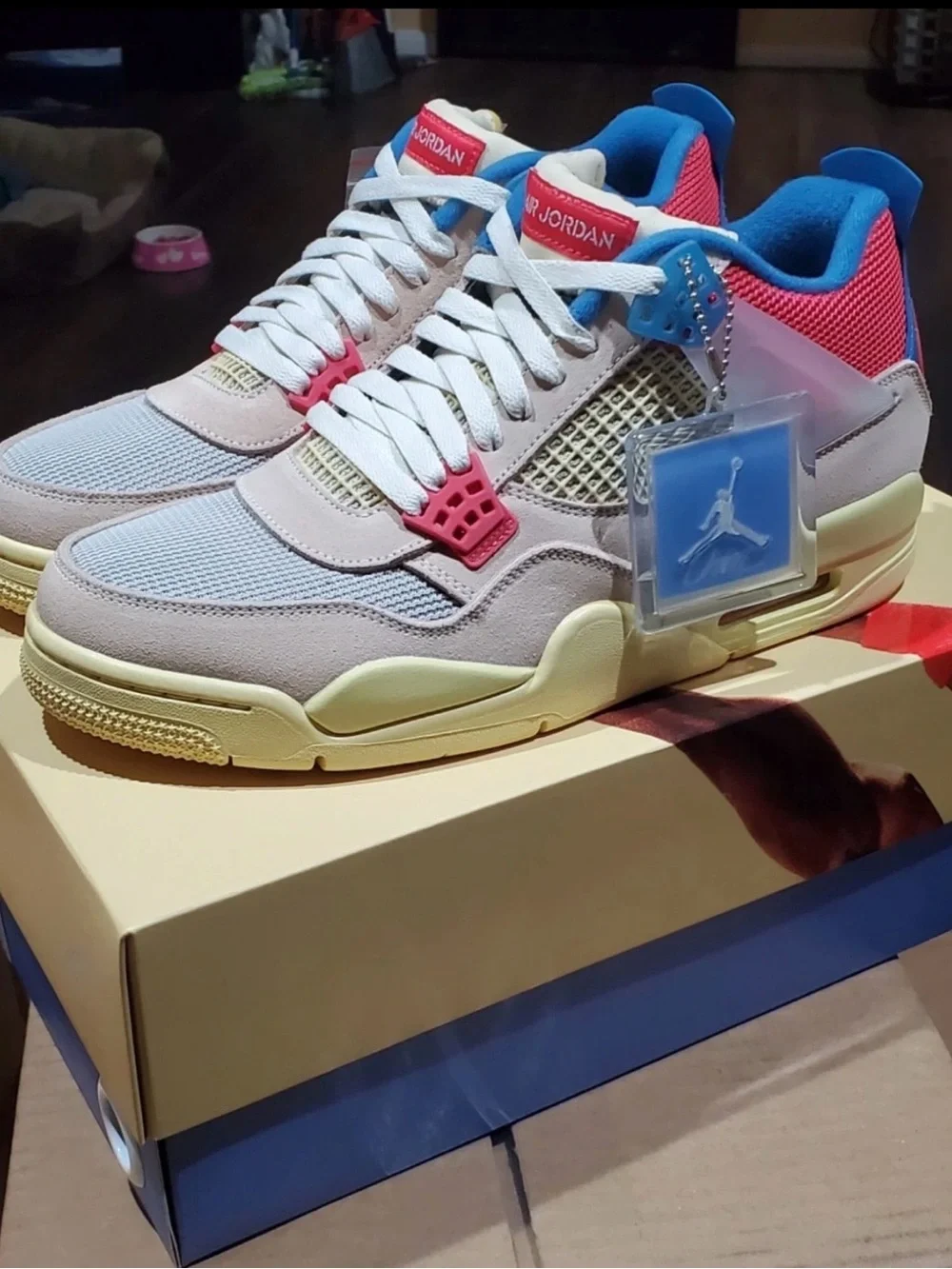 Jordan 4 Guava ice